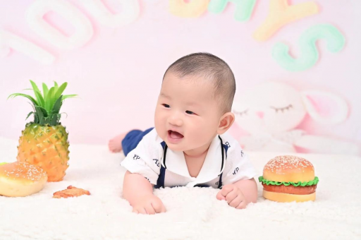 抚州八个月宝宝打嗝 抚州八个月宝宝打嗝